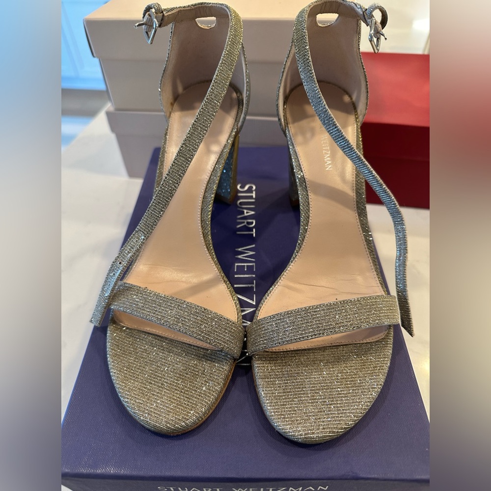 Stuart Weitzman Nearlynude, Size 7.5 in Magnesium Nocturne
